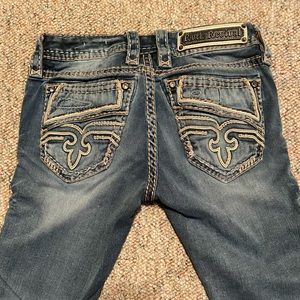 Rock Revival 24 crops